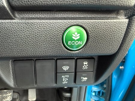 2016 Honda Jazz  €10,390 thumbnail