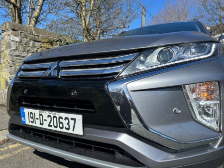 2019 Mitsubishi Eclipse Cross - thumbnail 1