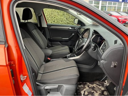 2021 Volkswagen T-Roc STYLE AUTOMATIC 2.0 DIESEL //REVERSE CAMERA//KEYLESS ENTRY//ADAPTIVE CRUISE CONTROL// €25,950 thumbnail