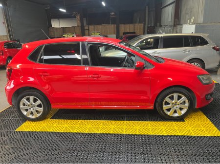 2014 Volkswagen Polo - thumbnail 5
