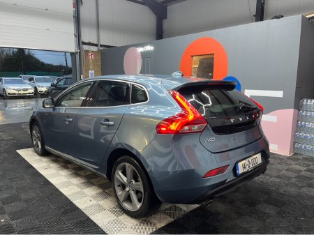 2014 Volvo V40 €10950 2014 VOLVO V40 T4 SE 1.6 AUTOMATIC / CRUISE CONTROL / REVERSE CAMERA / ELECTRIC MEMORY & HEATED SEATS €10,950