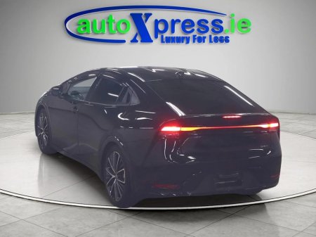 2023 Toyota Prius - photo 3