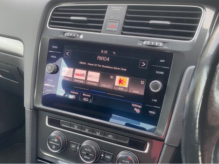 2017 Volkswagen Golf - thumbnail 8