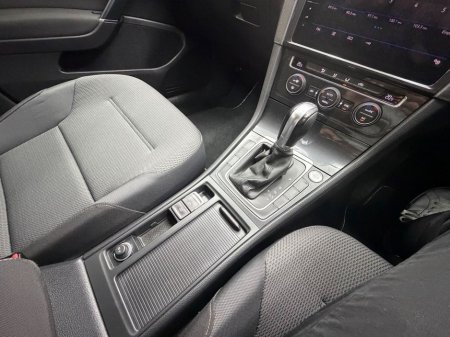 2018 Volkswagen Golf - thumbnail 22