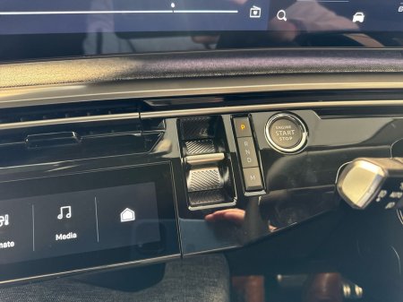 2026 Peugeot 5008 - thumbnail 18