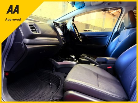 2017 Honda Fit - thumbnail 6