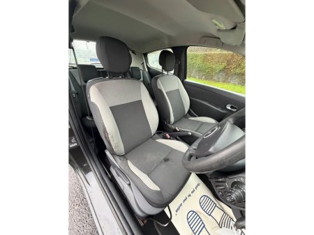 2010 Renault Clio 1.2 16V ETH ROYALE ECO €2,950 thumbnail