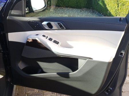 2026 BMW X7 X7 xDrive40d M Sport €197,825 thumbnail