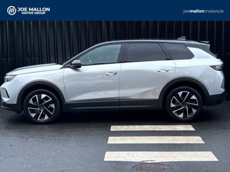 2025 Opel Grandland GS PureTech 136 MHEV €37,950 thumbnail