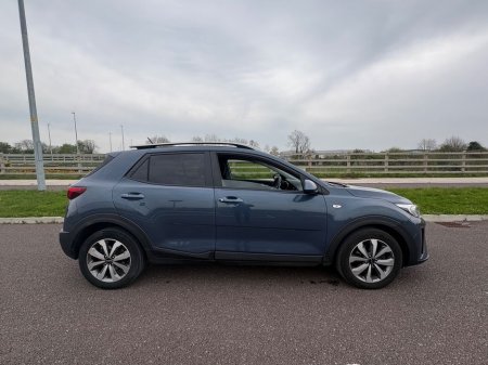 2022 Kia Stonic - photo 2