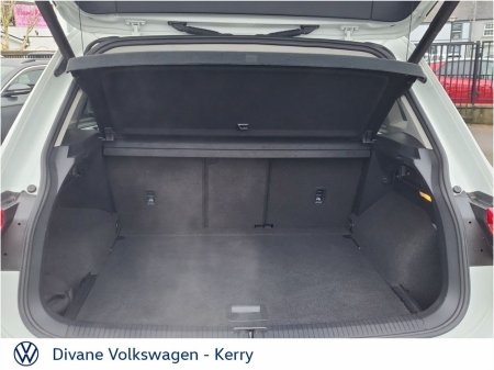 2020 Volkswagen Tiguan - thumbnail 10