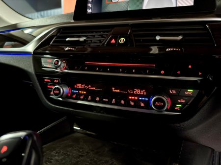 2017 BMW 5 Series 520d Luxury Auto €23,850 thumbnail