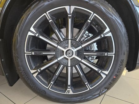 2025 Renault 5 - thumbnail 24