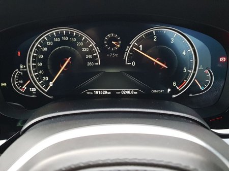 2017 BMW 5 Series 520d M Sport €29,995 thumbnail