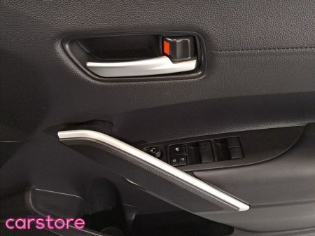 2023 Toyota Corolla Cross 1.8 Hybrid Sport Hatchback €33,880 thumbnail