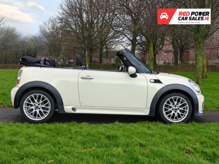 2015 MINI Convertible ZM32 2DR ONE €11,950 thumbnail