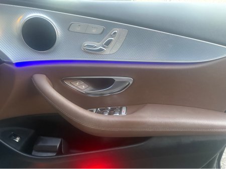 2019 Mercedes-Benz E Class E220 D SE PREMIUM 4DR AUTO €19,950 thumbnail