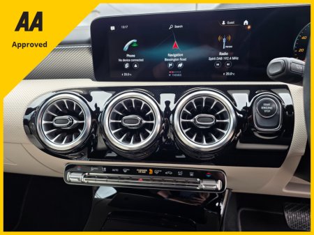 2023 Mercedes-Benz CLA Class - thumbnail 16