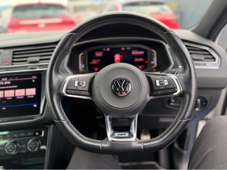 2019 Volkswagen Tiguan R-LINE 4WD - 2.0L DIESEL - AUTO - 12M WARRANTY - CAR: 1724 €32,950 thumbnail