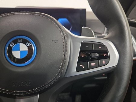 2025 BMW X5 - thumbnail 18