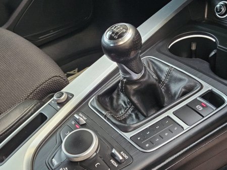 2017 Audi A4 - thumbnail 17