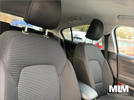 2024 Ford Focus Titanium 5D 1.0T 155 Mhev DC7 €28,495 thumbnail