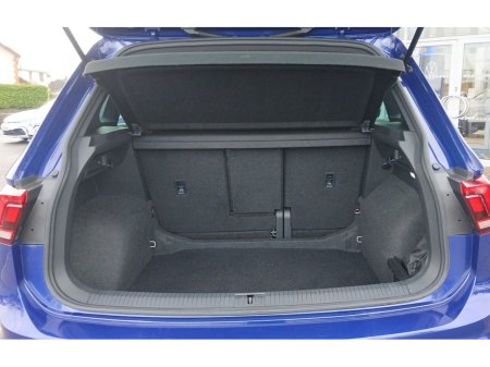 2023 Volkswagen Tiguan - thumbnail 21