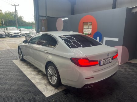 2021 BMW 5 Series €37950! 2021 BMW 5 SERIES 530E LUXURY 2.0 HYBRID / 23K KMS /  ADAPTIVE CRUISE CONTROL, 360 CAMERA, HEATED SEATS & MORE €37,950