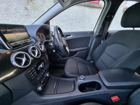2013 Mercedes-Benz B Class 20136 MERCEDES B-CLASS AUTOMATIC NCT'd €8,990 €8,990 thumbnail