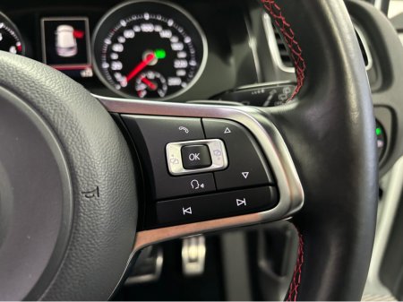 2016 Volkswagen Golf VOLKSWAGEN GOLF GTI DSG 220BHP*DCC & ACC*KEYLESS ENTRY & START*FINANCE AVAILABLE TRADE INS WELCOME* €21,950 thumbnail