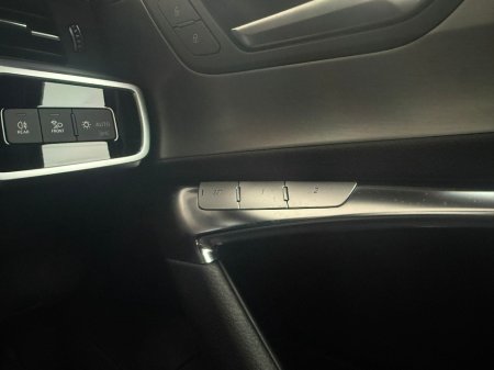 2024 Audi A6 50 TFSI E S LINE QUATTRO €53,990 thumbnail