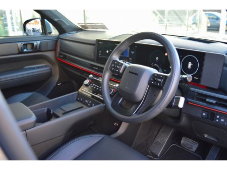 2024 Hyundai Santa Fe 1.6 PHEV 4WD Calligraphy €62,995 thumbnail