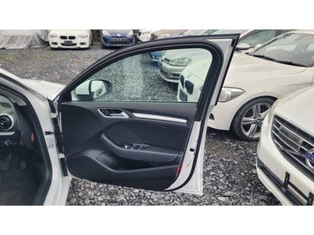 2016 Audi A3 - thumbnail 9