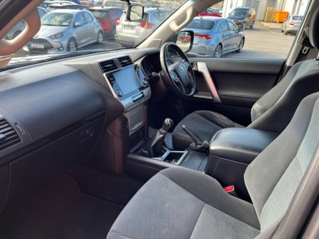 2021 Toyota Landcruiser - thumbnail 6