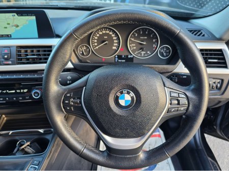 2018 BMW 3 Series - thumbnail 16