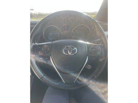 2016 Toyota Auris - thumbnail 13