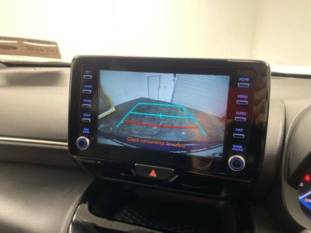 2023 Toyota Yaris - thumbnail 15