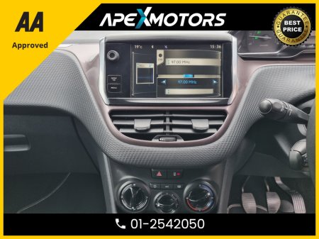 2014 Peugeot 2008 - thumbnail 19