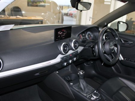 2021 Audi Q2 30 Tfsi 110HP SE 4DR €25,999 thumbnail