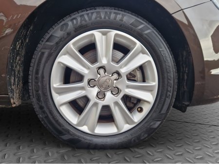 2015 Audi A1 - thumbnail 12