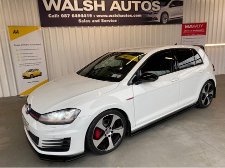 2016 Volkswagen Golf - thumbnail 5