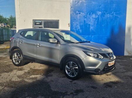 2016 Nissan Qashqai 1.5 DSL XE €10,450 thumbnail