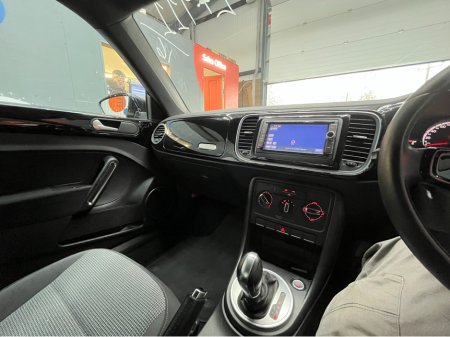 2016 Volkswagen Beetle €12950 2016 VOLKSWAGEN BEETLE DESIGN 1.2 AUTOMATIC / CRUISE CONTROL AND MORE €12,950 thumbnail