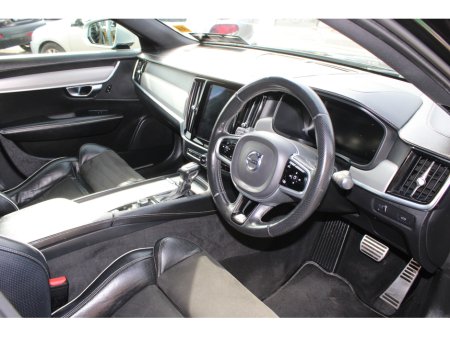 2017 Volvo S90 - thumbnail 6