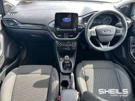 2023 Ford Puma - view 3