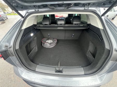 2024 MG HS Trophy €32,460 thumbnail