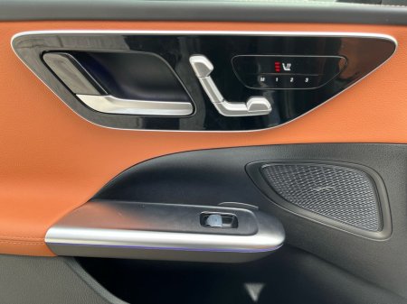 2025 Mercedes-Benz C Class - thumbnail 17