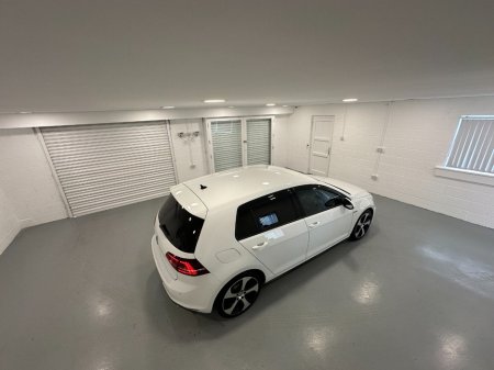 2014 Volkswagen Golf - thumbnail 18