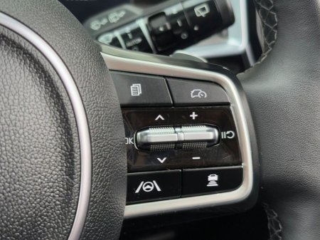 2024 Kia Sorento DSL PE 7S €56,950 thumbnail