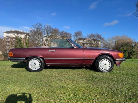 1987 Mercedes-Benz SL Class 420SL ONLINE AUCTION €8,000 thumbnail